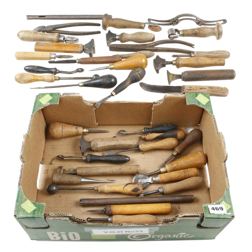 469 - 36 leatherworker's tools G