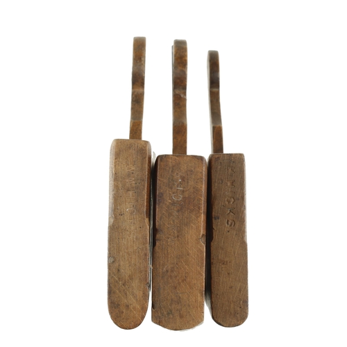 483 - A set of 3 patternmaker's beech rounds by Wm HICKS 5 1/2