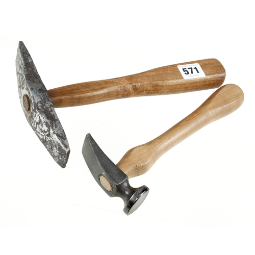 571 - A continental hammer with some decoration and a cobbler's hammer both with well replaced handles G+