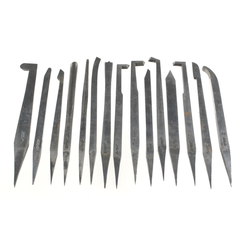 590 - A set of 15 unhandled ornamental turning tools by WARD F