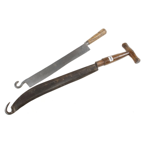 652 - Two sabotier's clogging knives G