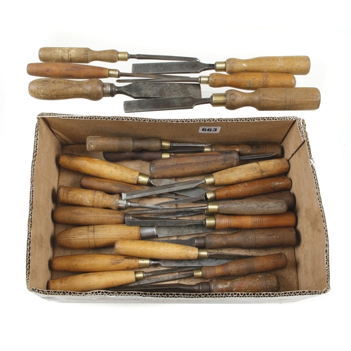 663 - 25 chisels and gouges G