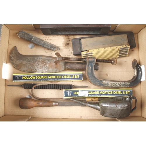 80 - A box of tools G