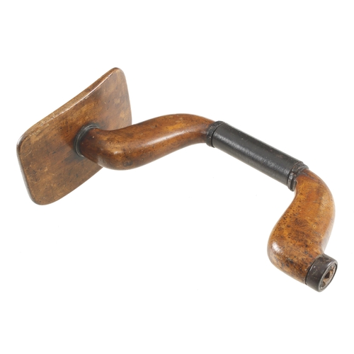 934 - An unusual hardwood brace with breast pad and leather grip G+