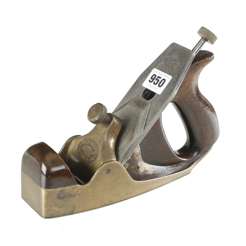 950 - A little used steel soled gunmetal NORRIS No 50G adjustable smoother with walnut infill and handle, ... 