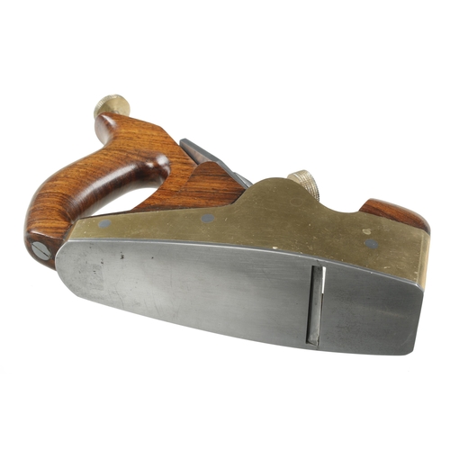 961 - A fine steel soled gunmetal NORRIS A17 adjustable smoother with variegated rosewood infill and handl... 