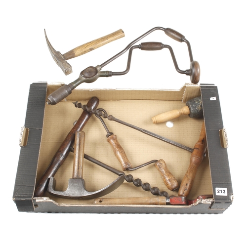 213 - A box of tools G