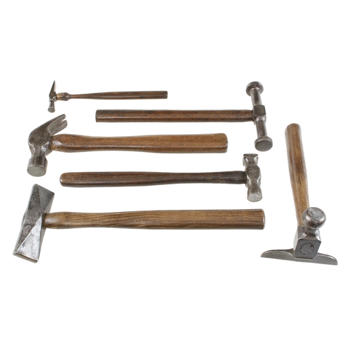 316 - Six specialist hammers incl. veneer, farriers, clock and coppersmith's G