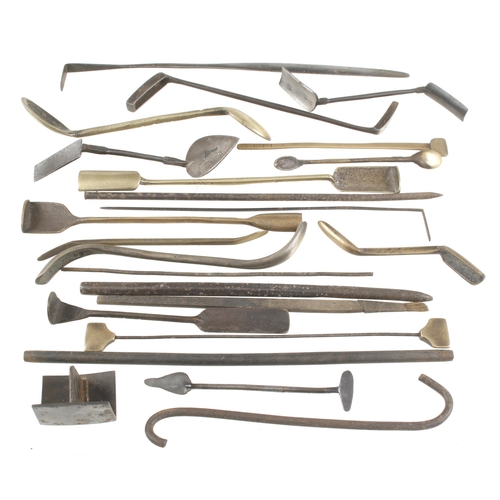 338 - 30 steel and brass sand moulder's tools G+