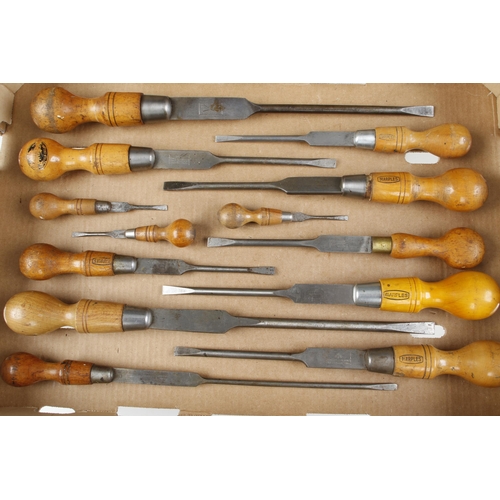 38 - 13 little used screwdrivers 5