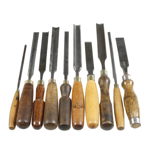 52 - Ten paring chisels and gouges G+