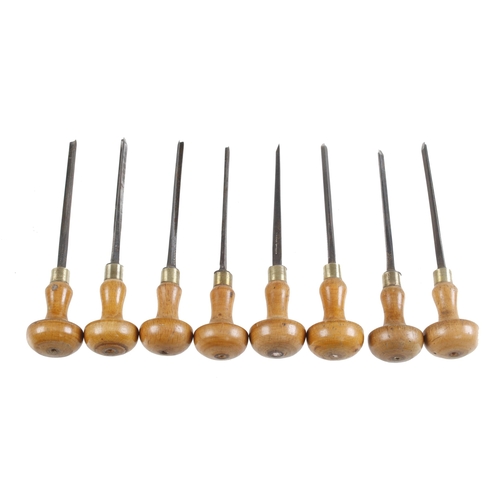 697 - A set of 8 engraving tools mainly by ADDIS G++