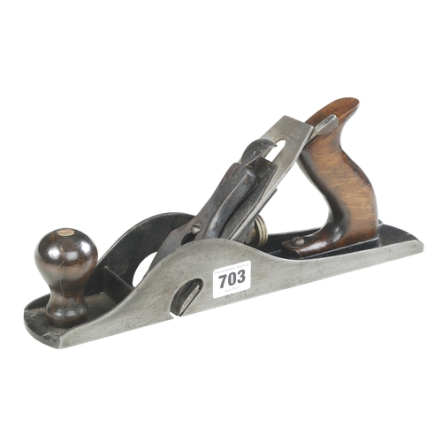 703 - A STANLEY No 10 rebate plane with Record iron, crack to handle G