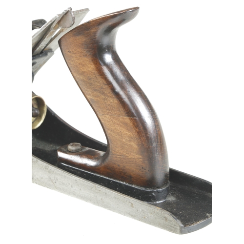 703 - A STANLEY No 10 rebate plane with Record iron, crack to handle G