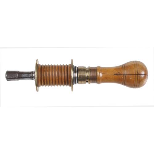 940 - An early, nice quality boxwood and brass bow drill, hair cracks to boxwood as shown o/w G++