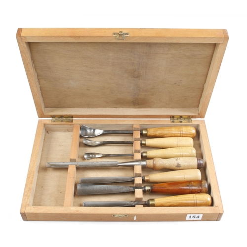 154 - A user set of 7 large carving tools G+