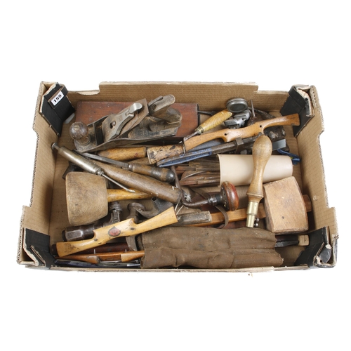 155 - A box of tools G