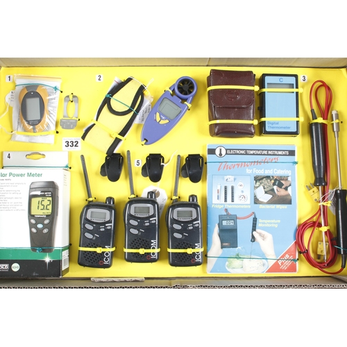 332 - A display of 5 electronic instruments inc. solar meter, UV meter etc. G