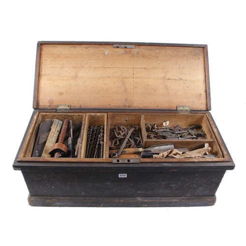 372 - A carpenter's pine tool box 33