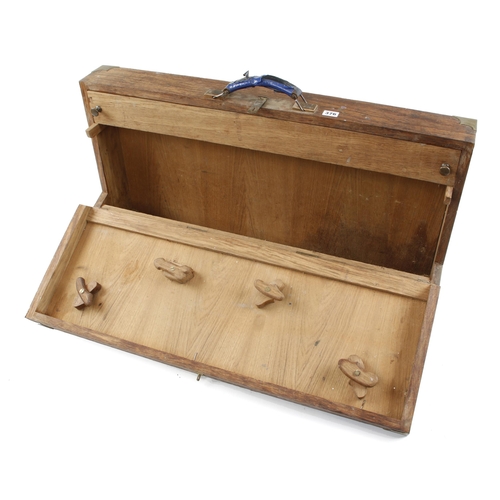 376 - A joiner's oak carrying case with brass corners and plywood front and back G