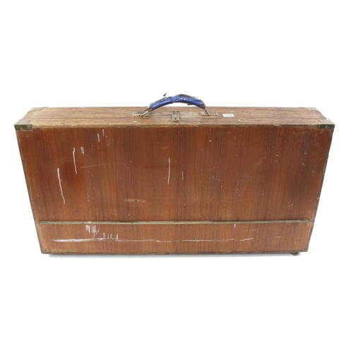 376 - A joiner's oak carrying case with brass corners and plywood front and back G