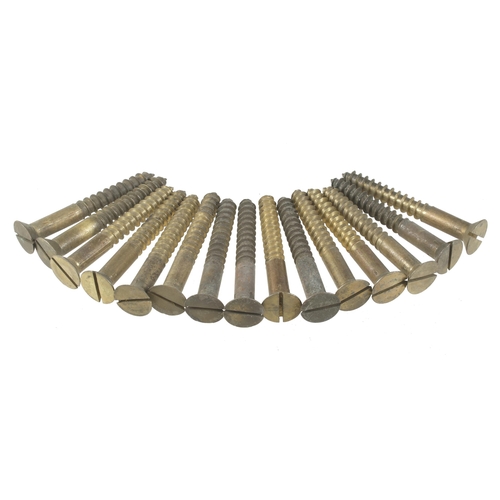 393 - 15 large brass screws 32 gauge x 4