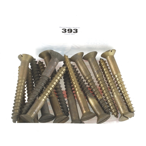 393 - 15 large brass screws 32 gauge x 4