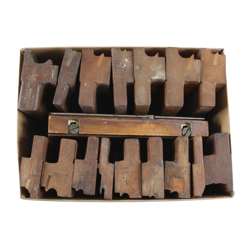 410 - 17 moulding planes G