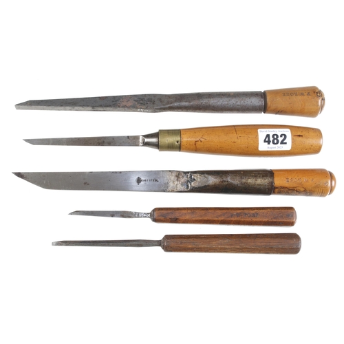 482 - Five small mortice chisels 1/16