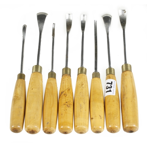 731 - A set of 8 carving tools by ASHLEY ILES with boxwood handles G+