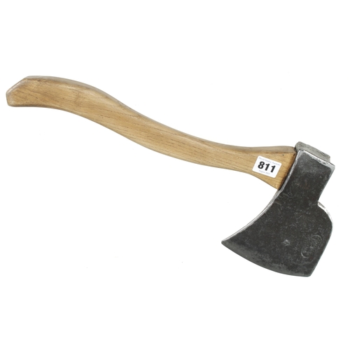 811 - A small, named European splitting axe with replaced handle G