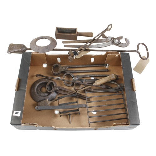 87 - Quantity of blacksmith's and other tools G