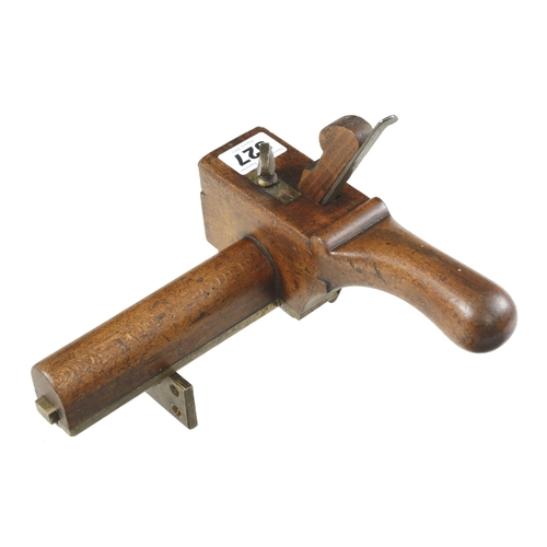 927 - A rare, nice quality, 19c coachbuilder's beech plough plane for circular work with brass slide and d... 