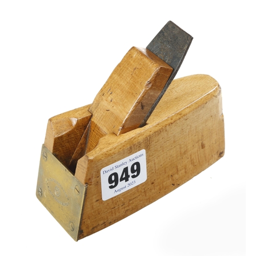 949 - A MATHIESON No 742 beech chamfering smoother (bullnose plane to you and me) with brass toe and orig ... 