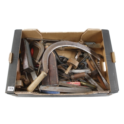 173 - A box of tools G