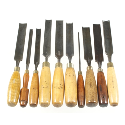 185 - Nine patternmaker's long gouges with boxwood handles and another G+