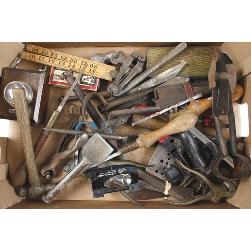 199 - A box of tools inc. a large turnscrew G+