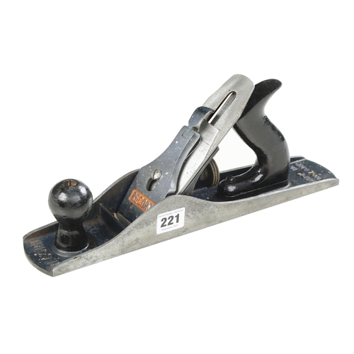 221 - A RECORD No 05C fore plane with corrugated sole G