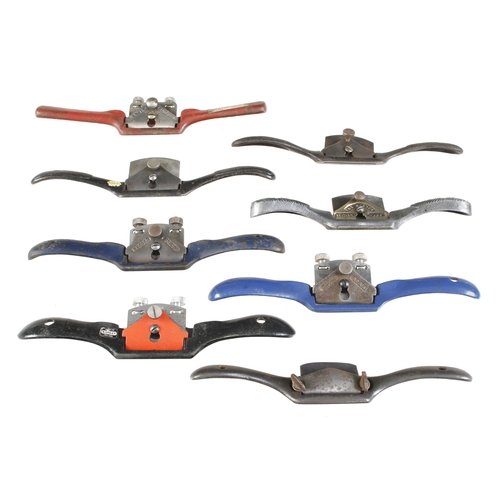 262 - Eight metal spokeshaves G