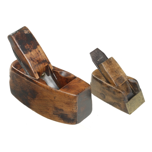 68 - A bullnose plane by GLEAVE with brass toe and a beech compass plane G+