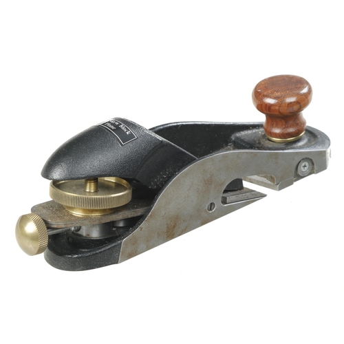 887 - An unused VERITAS adjustable R/H skew block plane 6 1/2