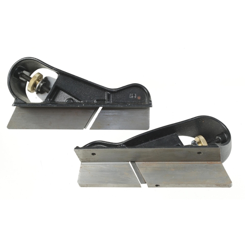 895 - A pair of unused VERITAS L & R hand edge planes (RRP £270) F