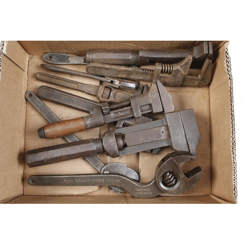 179 - 20 adjustable wrenches G+