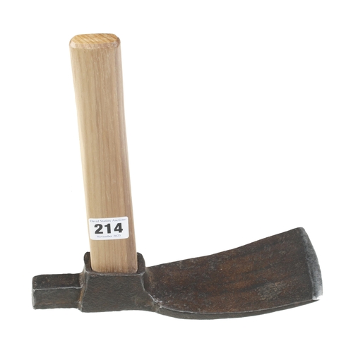 214 - A refurbished French carpenter's hand adze with walnut handle and 3 1/2