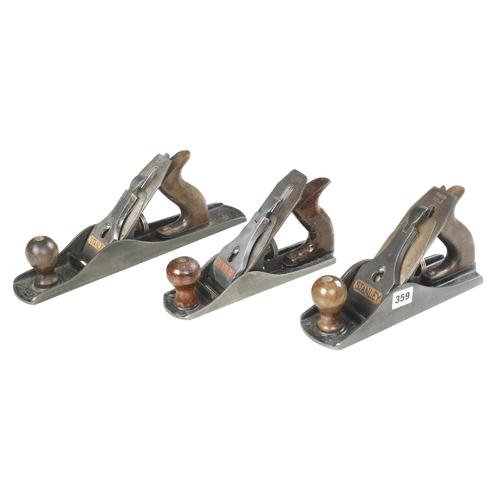 359 - STANLEY Nos 5, 4 1/2 and 4 bench planes G