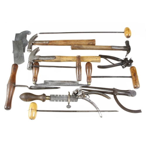 376 - Three hammers, drawknife and other tools G