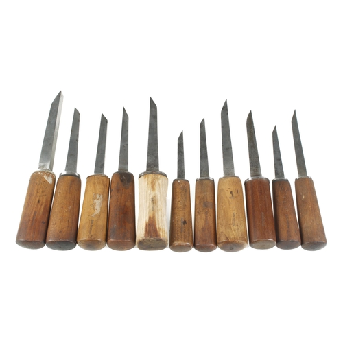 378 - 11 mortice chisels G+