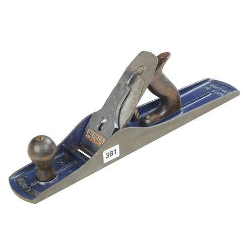 381 - A RECORD No 06 fore plane with corrugated sole G