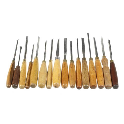 383 - 16 carving tools G++