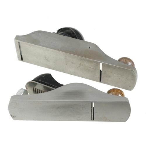 608 - STANLEY Nos 130 and 220 block planes G+